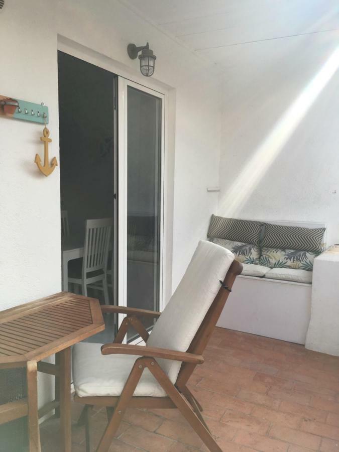 2 Bedroom Apartment In The Old Town, Close To The Beach L' Escala Zewnętrze zdjęcie